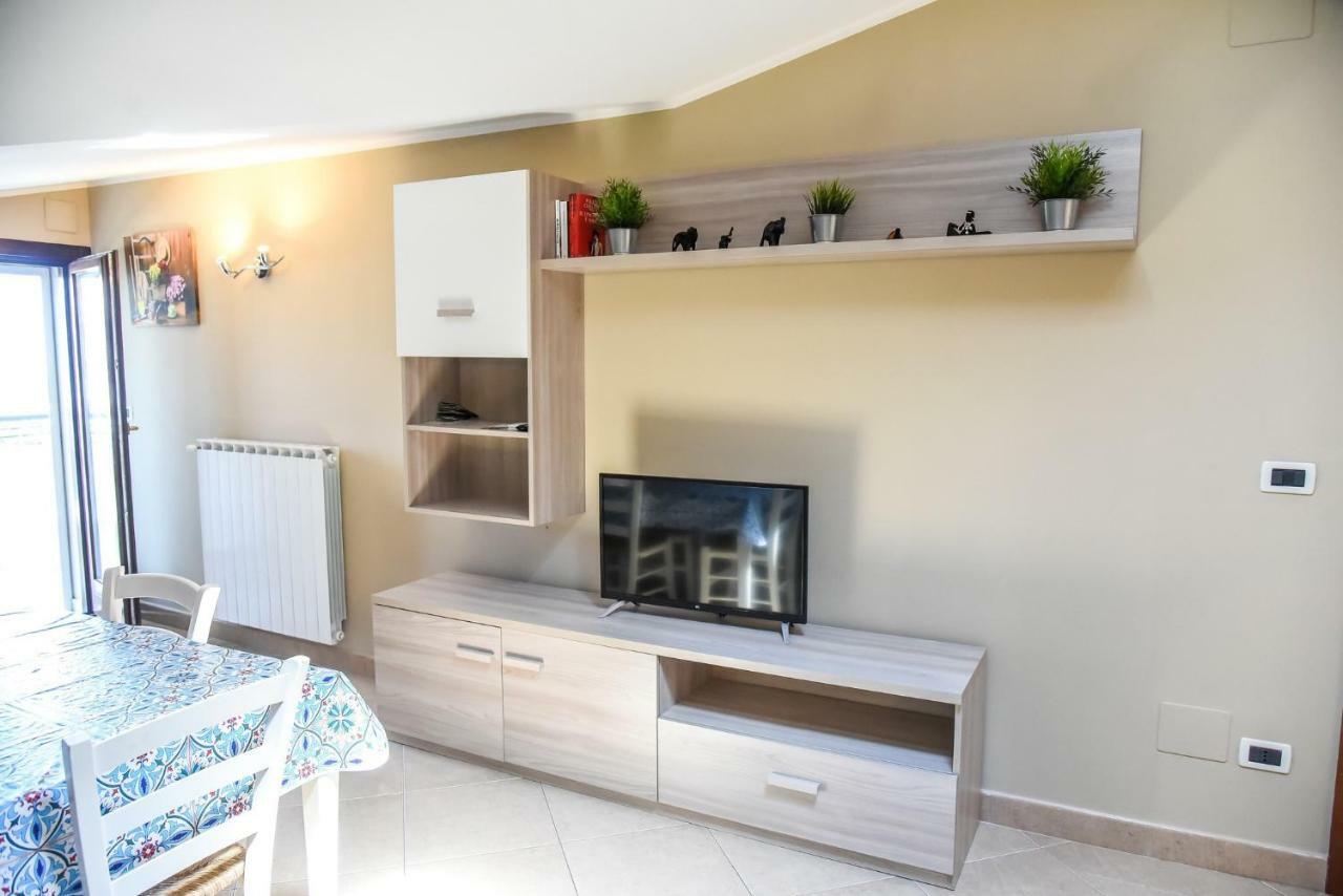 Attic Aries Apartman Montesilvano Marina Kültér fotó